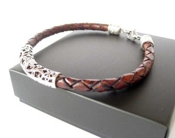 Braided leather bracelet / Womens bracelet / Mens bracelet / Braided leather / Brown bracelet