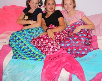 Mermaid Tail Blanket Fleece for Kids and Adults- Embroidered Easter Gift Mermaid Tail Fleece Sleeping Bag for Kids and Adults