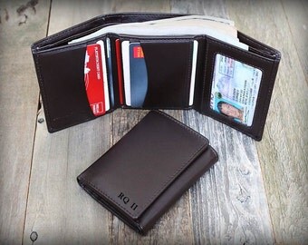 Personalized Leather Wallet for him - Gift for Man - Father's Gift - 3rd Anniversary Gift - Trifold Wallet - RFID Wallet - Brown - 7730