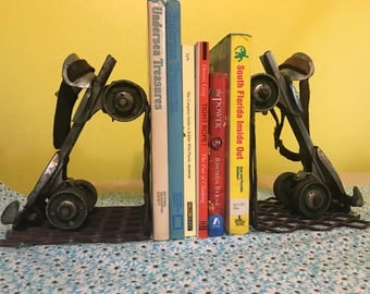 Roller skate bookends: Vintage Hustler Speed King Roller Skate Book Ends