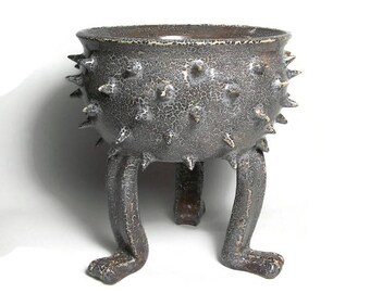 Ceramic Plant Pot - Ceramic planter - Succulent planter - Grouchy Pot - Chunky Reptile Glaze - Planter Pot with Sculpted Feet and Spikes