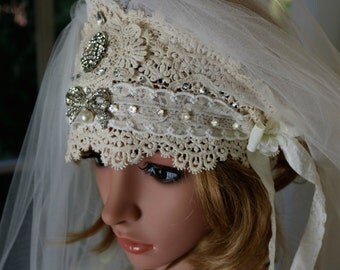 Flapper Wedding Veil . 1920s style Bridal Headpiece . Gatsby Headpiece . Art Deco Headpiece Veil. 1920s Veil . Gatsby Wedding . Vintage Lace