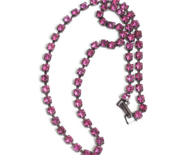 Deep Pink Rhinestone Necklace V Shaped Prong Set Chatons Vintage Retro
