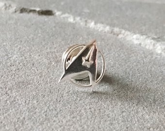 Sterling Silver Star Trek Lapel Pin, Star Trek Badge, Star Trek Tie Tack, Star Trek Insignia, Star Trek Jewelry, Geeky Pin, Sci Fi Jewelry