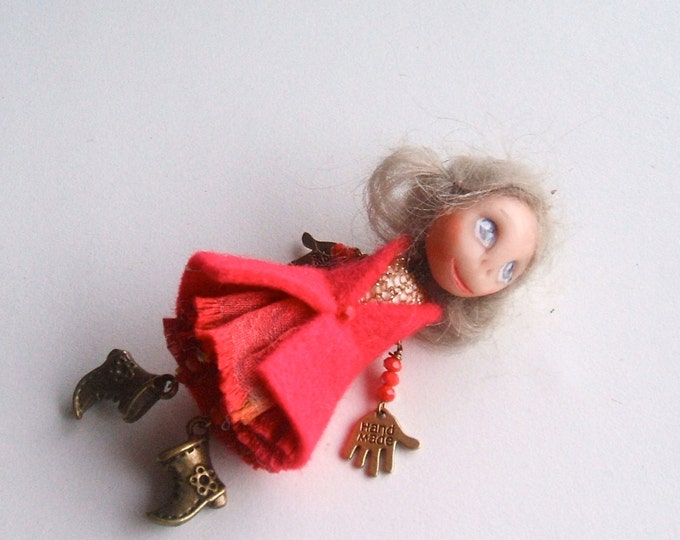 Brooch doll - Doll-brooch Dancing - Handmade - Handmade brooch - Brooch girl- funny doll brooch- OOAK - Brooch