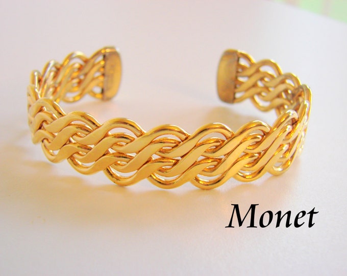 Retro Designer Signed Monet Goldtone Abstract Chain Cuff Bracelet Vintage Jewelry Jewellery