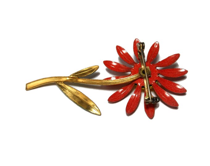 SALE Orange daisy brooch pin, mod 1960s burnt umber orange enamel daisy, yellow center and green stem and leaves on gold tone