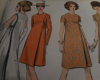 Vintage 1960's Vogue 7346 Dress Sewing Pattern, Size 12 Bust 34