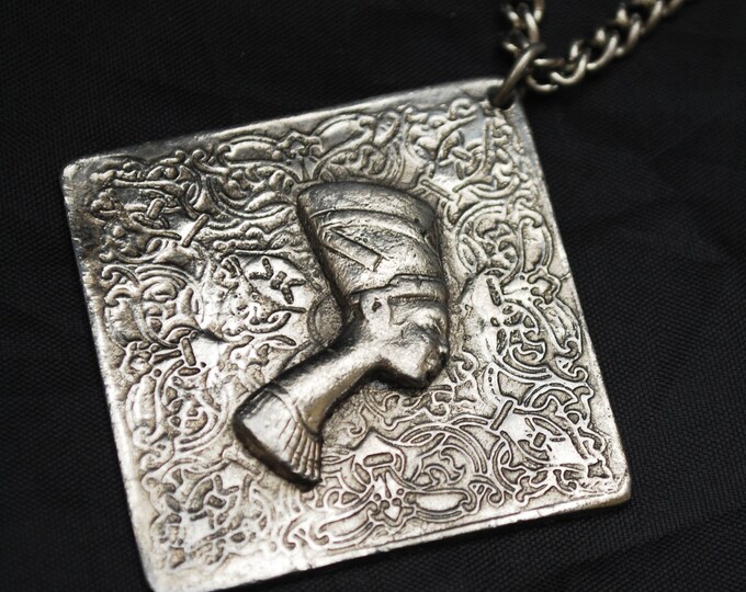 Pharaoh necklace - Egypt Revival - Repousse Silver - Boho pendant necklace - Nefertiti