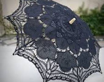 Black Lace Parasol, gothic lace parasol, with wooden handle. Black sun parasol. Black lace, wooden handle, sun parasol.