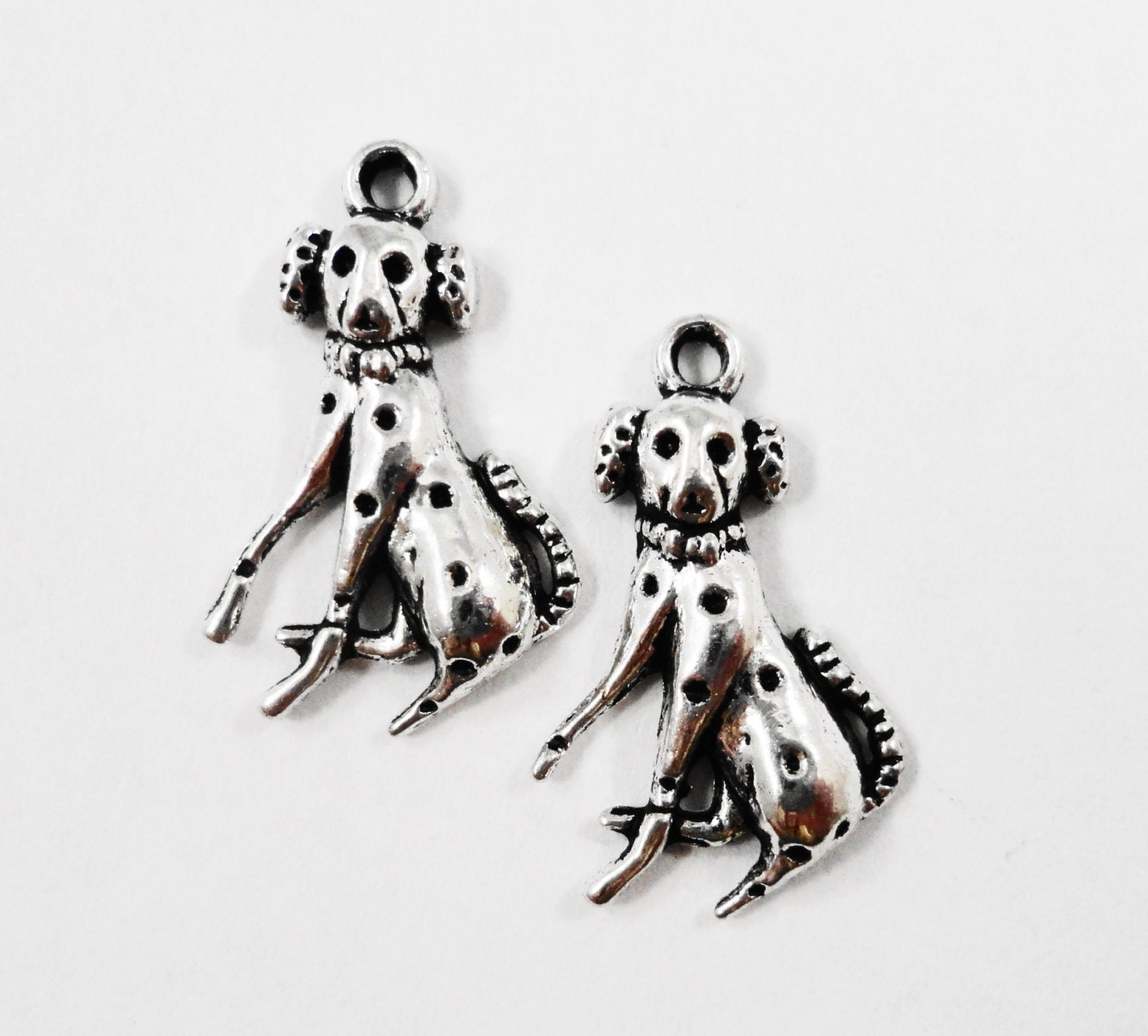 Spotted Dog Charms 21x13mm Antique Silver Dog Charms