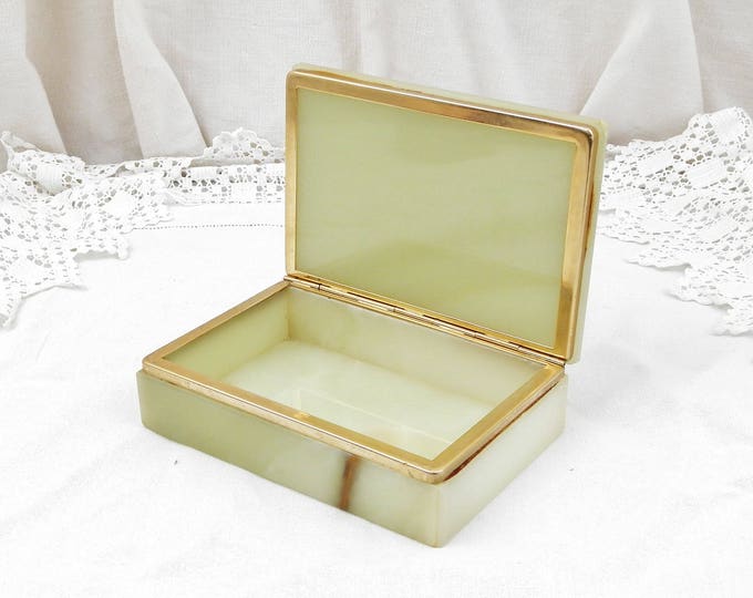 Vintage Mid Century Carved Veined Green Marble Onyx Agate Box, Cigarette Box, Office, Retro Home, Interior, Mid Century Modern, 1970s, 1960s
