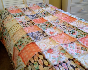 Rag Quilt, Bohemian Coral Gray Aqua Pink Rose Feathers Arrows Gold Tribal Roses Girl Twin Bedding Shabby Chic Style Bohemian Boho