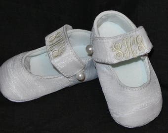 Pearl baby shoes | Etsy