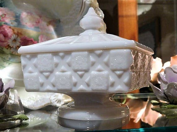 Westmoreland White Milk Glass Old Quilt Covered Footed Square Candy Dish 1960s 60s Mid Century Wedding Home Decor Country Cottage Farmhouse