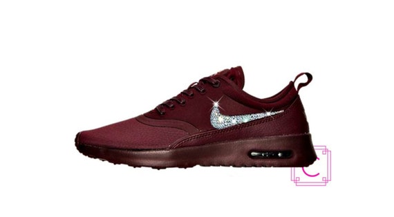 nike thea maroon