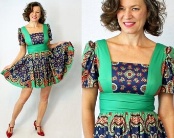 1960s Dress / 60s Dress / Mini Dress / Paisley Dress / Full Skirt Dress / Blue Green Dress / Dance Dress / Short Dress / Waist up to 26"