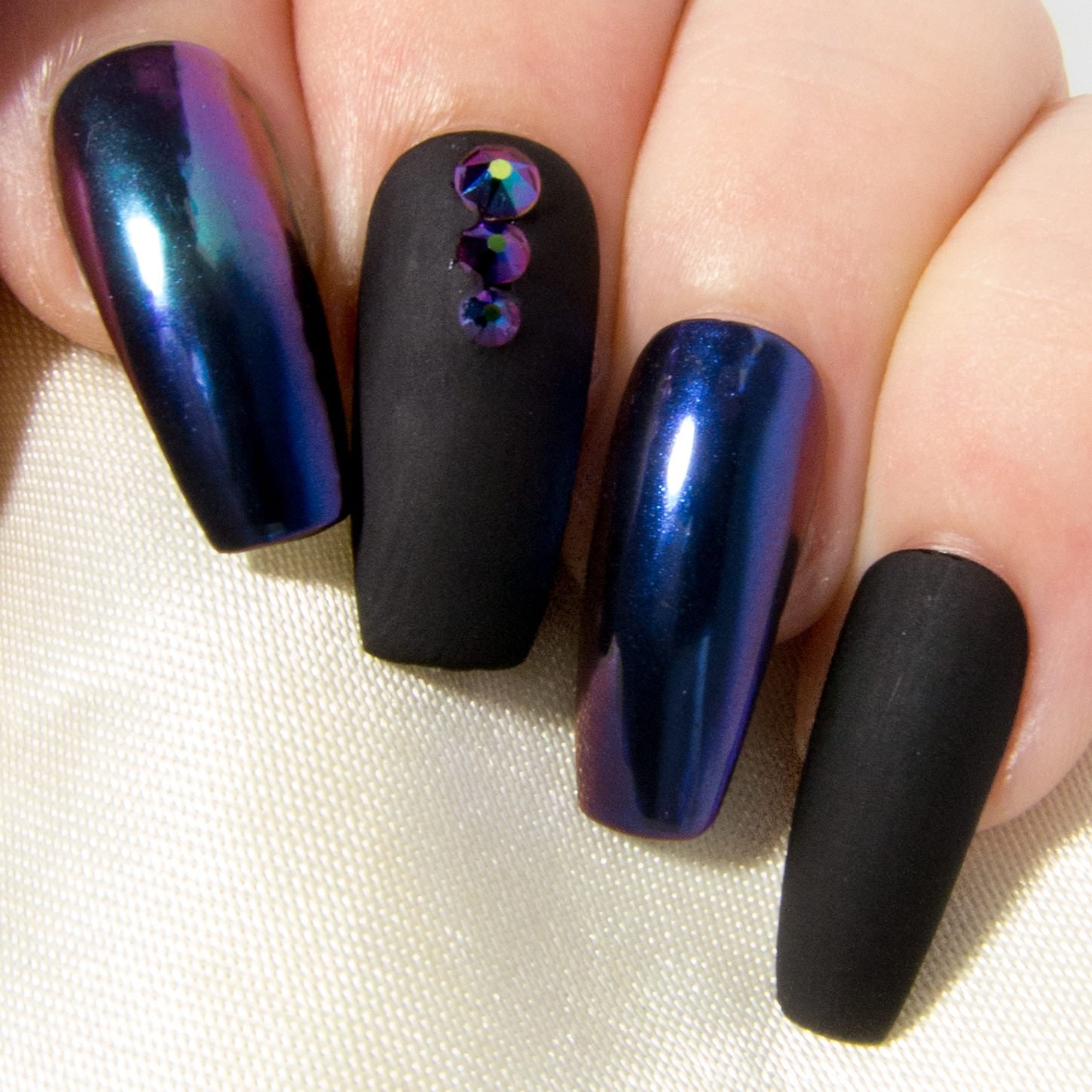 black omber nails