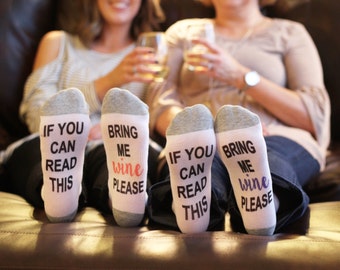 Ankle socks // Bring me wine socks // wine socks / If you can read this / vday gift // gift for her // mother's day gift // wine socks