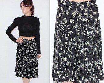 Vintage 1980's Black Cream Patterned HIGH Elasticated WAIST PLEATED Skirt Size Medium 12 14 Waist 26" - 32"