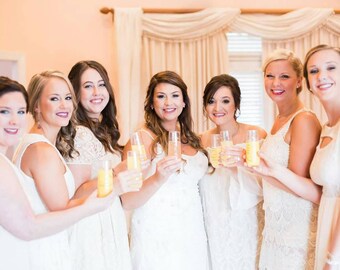 Bridesmaid Champagne Glasses / Flutes - Personalized Stemless - perfect for your bridesmaids! - Set of 8