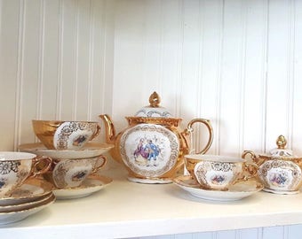Vintage Bavaria Fine China Tea Set Heavy Gold Romantic Couple Lovers