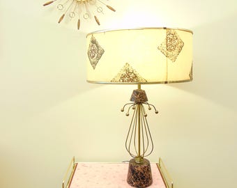Mid Century Table Lamp, Atomic Sputnik Pink & Black, Brass Wires and Balls, Fiberglass Shade