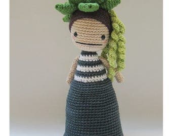 Flora, The Succulent - Crochet Pattern by {Amour Fou}