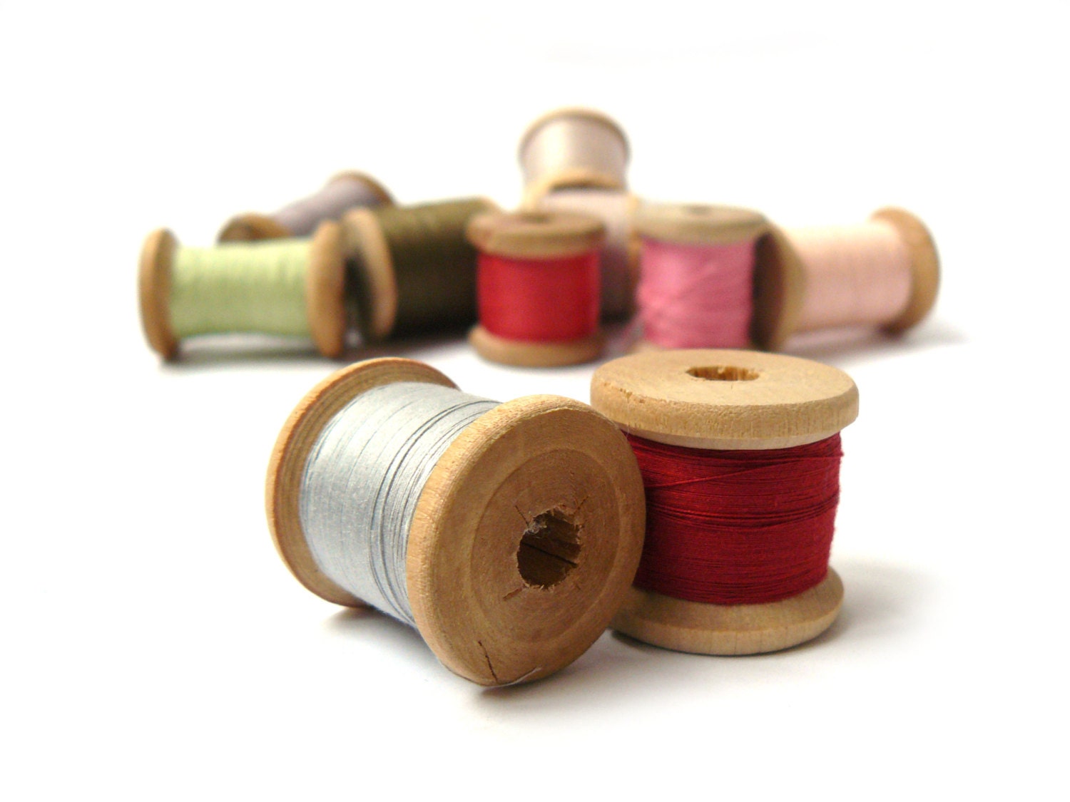 Set vintage yarn spools wooden spools set multi colored