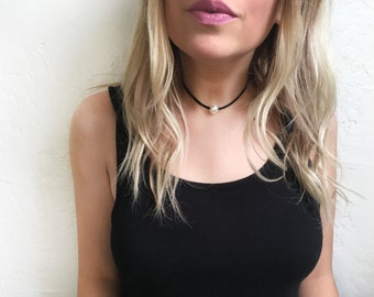 Large pearl choker, pearl necklace, black choker, black necklace, suede choker, leather choker