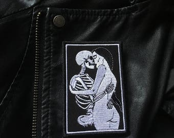 In Your Arms / Death Lovers Tarot / Skeleton Skull Dark Goth Punk Occult Patch / Embroidered Patch