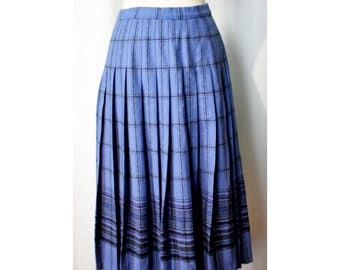 Liz Pelland Blue Hockey Ribbon Skirt