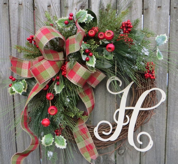 Christmas Wreath Holiday Decor Rustic Elegance Berries and