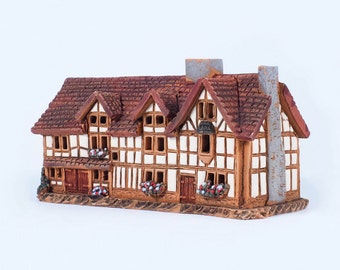 Ceramic incense burner - miniature version of W. Shakespeare's birth house. Handmade by Midene (R233)