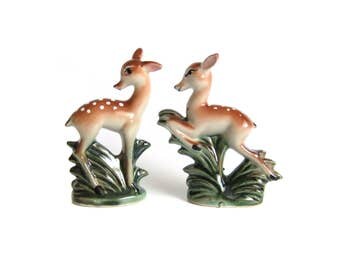Deer Salt and Pepper Shakers Set, Spotted Fawn Leaping Deer, Figural Salt and Pepper Shakers, Mid Century Decor, Vintage Fawn Deer Figurines