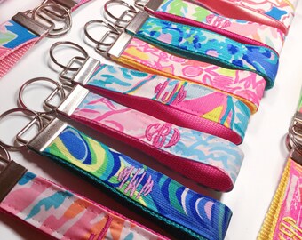Monogrammed Circle Lilly Pulitzer Key Fob Wristlet