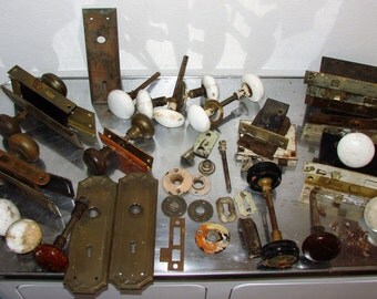 Lot Old Door Knob Sets & Hardware A LOT of Items Here For The Money