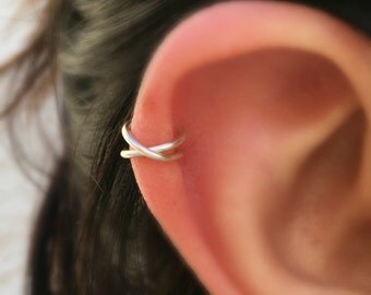 Earrings, Cartilage Earrings, Twisted Ear cuff,Boho Jewelry,Fake Conch piercing,Conch piercing, Ear Jacket