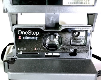 Polaroid Onestep Closeup Camera (Vintage)