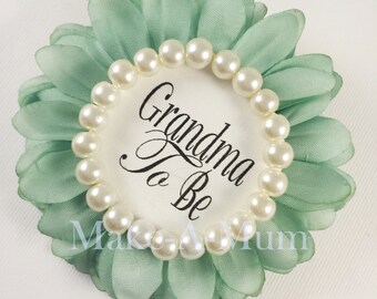 Mint Green Wrist or Pin, Baby Shower Corsage, baby shower favors ,Mommy To be Pin , Grandma To Be,GTB MINT GREEN/pearls