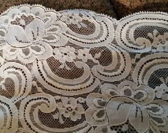Vintage old new white lace. 5 inches wide. 6 yard piece