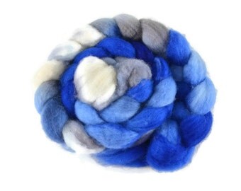 BFL 4 oz hand dyed roving, Combed Top, Blue Faced Leicester spinning fiber, blue, gray, white - Cinderella