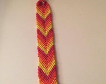 V-Pattern Friendship Bracelet