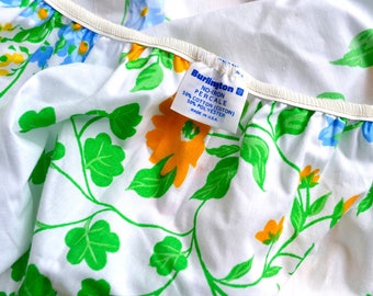 Vintage Bed Sheet - Burlington Summer Floral - Twin Fitted NOS
