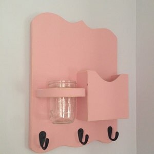 Buyer photo Jennifer Munoz, who reviewed this item with the Etsy app for iPhone.