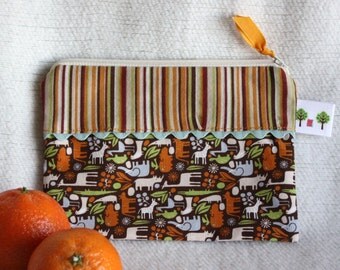 Zippered Reusable Snack Sack, Half Size - 7.5" x 5"- EcoFriendly, Machine Washable, Jungle Animal motif
