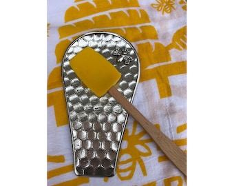 Pewter Spoon Rest, Honeybee Spoon Rest by Crosby & Taylor formerly Tin Woodsman Pewter