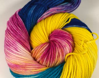 Oscar Worsted, Hand Dyed Yarn, worsted weight, superwash merino, bonfire hold the grey