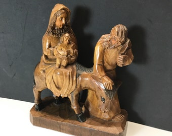 ISRAELI wood carving // Bethlehem olive wood carving // Jerusalem // Israel // Judaica // Sculpture // Mary Jesus Joseph