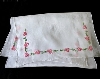 Vintage Embroidered Runner - Table Runner - Shelf Scarf - Dresser Scarf - Linens - Cottage - Shabby Chic - Farmhouse - Bed and Breakfast